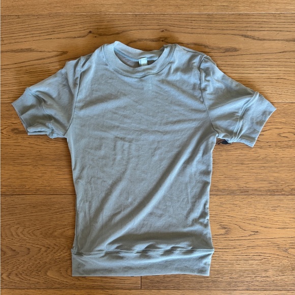 SKIMS Tops - SKIMS Summer Mesh T-shirt